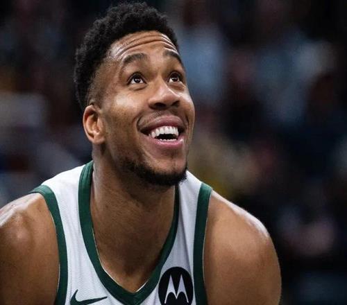 昨日四连冠,市场波折中,策略调整显,B体育官网,B,Sports,足球直播,篮球赛事,体育高清,NBA直播